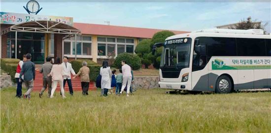 롯데제과, ‘치아건강’ 공익캠페인 방송 첫 실시…기부액 '업계 최고'