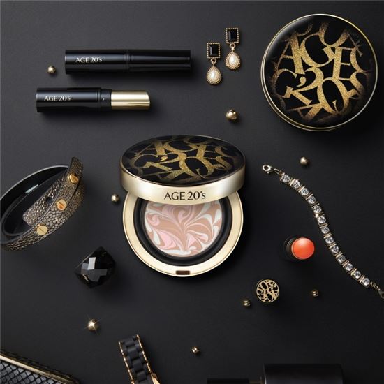에이지 20's, 에센스 커버팩트 VX ‘로얄 블랙 에디션’ 출시 