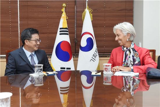 김동연 부총리, 라가르드 IMF 총재와 면담…'사람 중심 경제' 설명