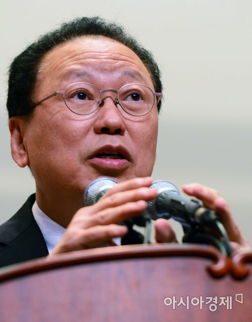 [포토]첫 민간 출신 금융감독원장의 취임사