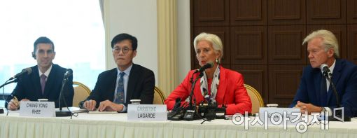 [포토]라가르드 IMF 총재 기자회견