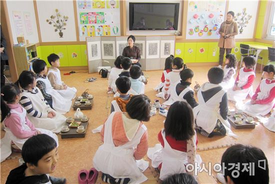 천년 전통 장흥청태전 차(茶) 문화 학교서 배운다