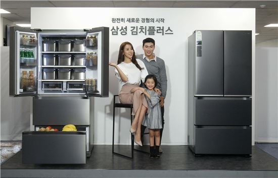 [추석생활가전]김치 냉장고, '세컨드 냉장고'로 변신중