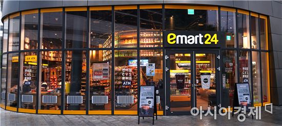 코스트코 자리 버리고 '편의점' 택한 정용진…"미래사업에 집중"(종합)