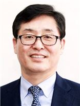 11개월만에 파리크라상으로 복귀한 권인태 대표이사(종합)