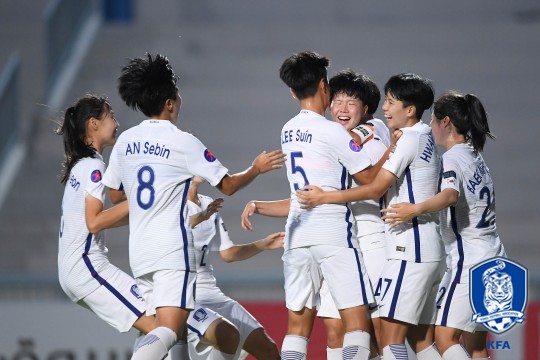 U-16 여자축구, 라오스 꺾고 AFC 챔피언십 4강 진출 