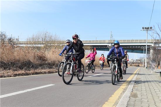 노원구민 자전거 사고 보험료 4500만원 받았다