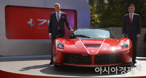[포토]페라리 70주년 모델 '라페라리 아페르타' 공개