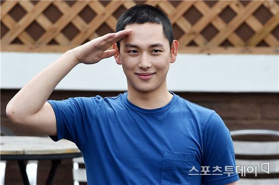 임시완 "미생에서 완생으로?", 훈련병 마치고 '신교대' 조교로 복무