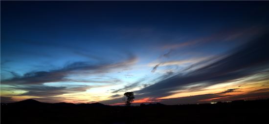 [여행만리]시간과 자연이 빚은 낯설고 광활한 풍경…지도에서 사라진 섬, 우음도