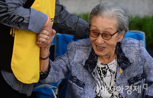 [포토]김복동 할머니의 미소