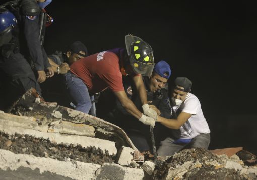 멕시코, 재난사태 선포…'규모 7.1' 지진 사망자 149명으로 늘어