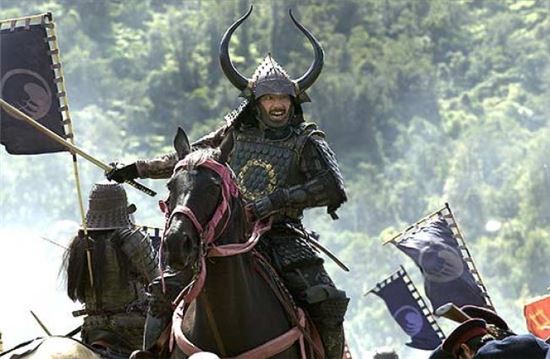 [火요일에 읽는 전쟁사]스타크래프트에 나오는 드라군을 왜 '용기병'이라고 부를까?