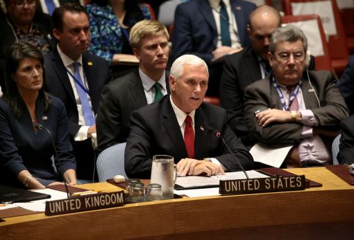 [이미지출처=AP연합뉴스] 마이크 펜스 미국 부통령이 20일 유엔 안보리이사회에서 발언하고 있다.