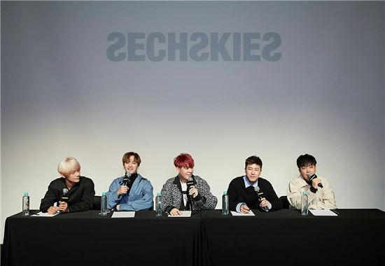 젝스키스, 18년 만의 정규앨범 '음악으로 보여주는 건재함'