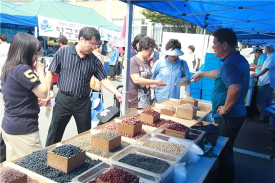 구로구, 한가위 앞두고 장터 행사 한가득