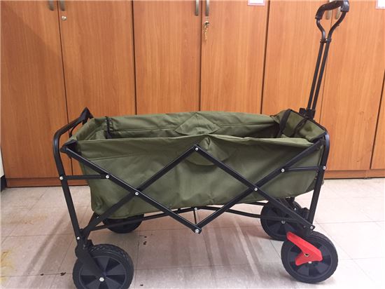 송파구, 폐지 줍는 어르신 위한 안전손수레 지원