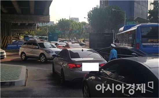 [아찔한 교차로]②교통사고 1위 영등포교차로 가보니