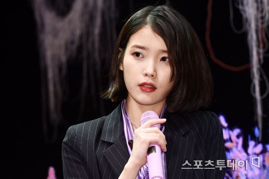 아이유, ‘나의 아저씨’ 출연 확정 NO···검토 중