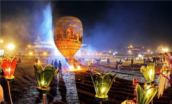 [올가을, 이축제 어때]②형형색색 미얀마