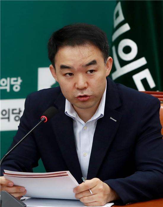 채이배 "신고리 공론화위 자문위원 탈원전·진보 편향"