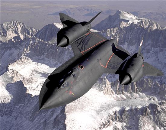 [정찰기의 비밀일기]②세계에서 가장 빠른 비행기, SR-71 정찰기의 원래 이름은 RS-71? 