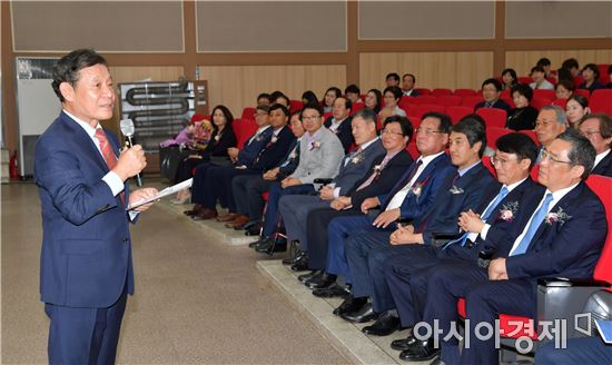 윤장현 광주시장, 전대병원 107주년 기념식 및 어린이병원 개원식 참석