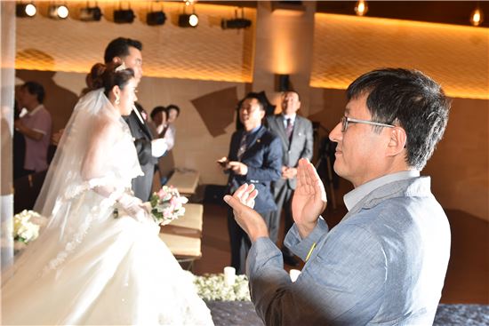 김성환 노원구청장, 다문화가정 합동결혼식 축하