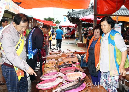 함평군 “추석 준비는 함평5일장에서 하세요”