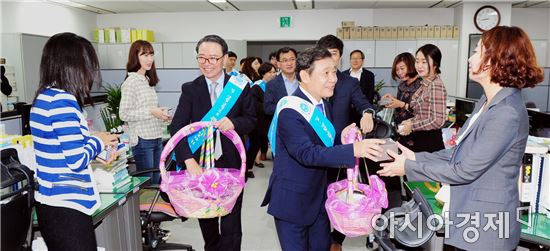 “수요일 저녁은 가족과 함께” 일·생활균형 수요현장캠페인 열어