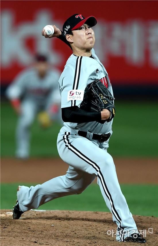 [포토]역투하는 LG 차우찬