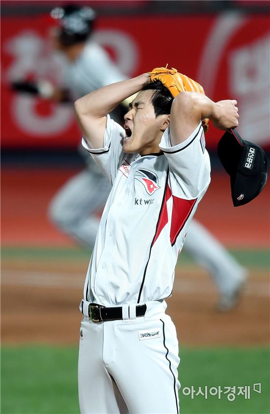 [포토]정성곤, '괴로운 피홈런'