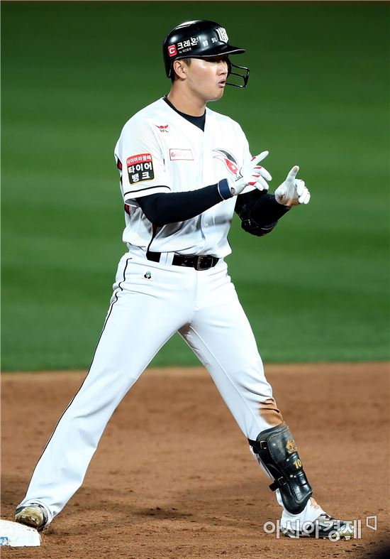 [포토]김동욱, '비디오 판독이 필요해요'