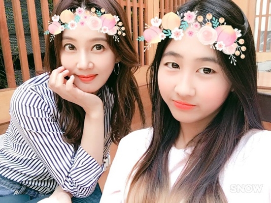 '인생술집' 오현경, 딸과 붕어빵 여신 미모 셀카 공개..."즐거운 저녁시간"