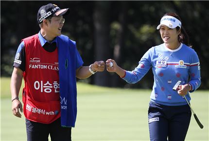 이승현 8언더파 "2년 연속 홀인원"