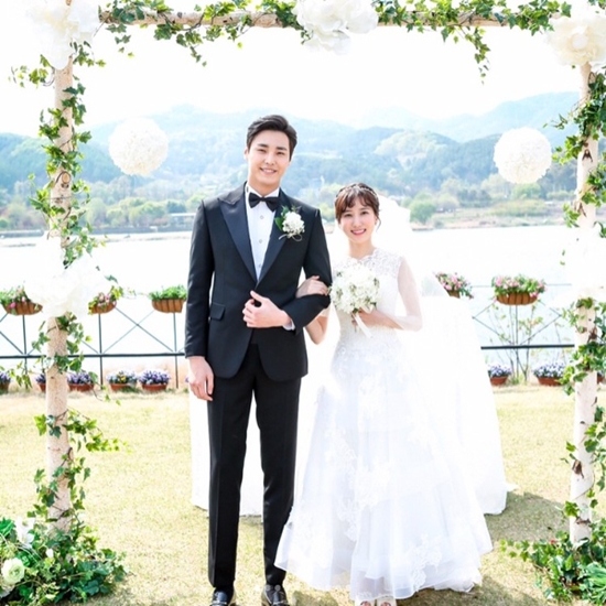 '황금빛 내인생' 이태환, 턱시도 입고 박은빈과 '찰칵'...훈훈 비주얼 '감탄'