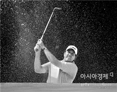 필 미켈슨이 세이프웨이오픈에서 통산 43승에 도전한다. 