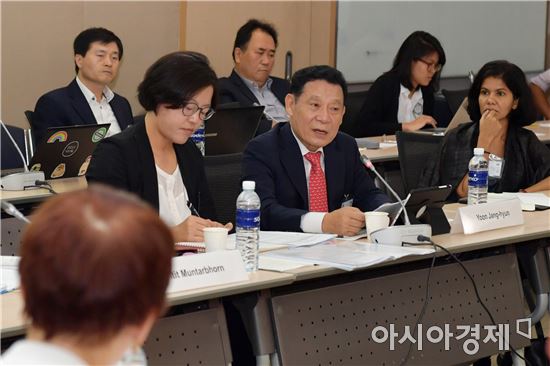 윤장현 광주시장, 방콕에서 열린 UN회의서 광주시 정책 소개 ‘호평’