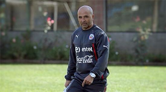 아르헨티나 페루, 호르페 삼파올리 감독 “메시 디발라 내보내는 것 너무 위험”