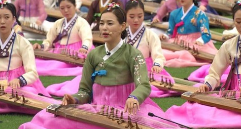 ‘사람이 좋다’ 이하늬, 솔직 발언…“가야금 오래된 친구 같다”