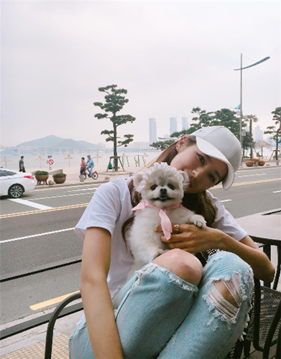 박기량, 찢어진 청바지도 예뻐…'여신미모 뽐내'