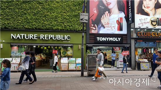 [사라진 국경절 특수-르포]중국어 들리지 않는 명동…"산 위에서 물건 파는 기분"