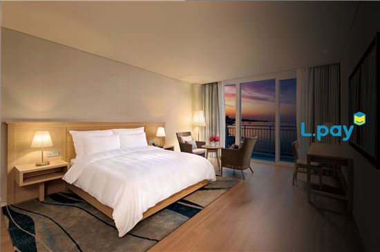 롯데호텔 "엘페이로 결제하고 가을 여행 떠나자"