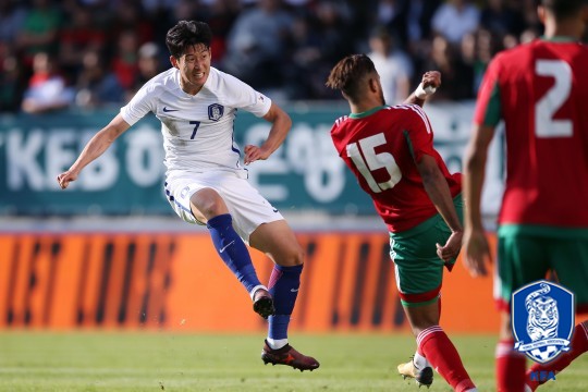 '손흥민 PK만회골' 한국, 모로코와 평가전 1-3 패배