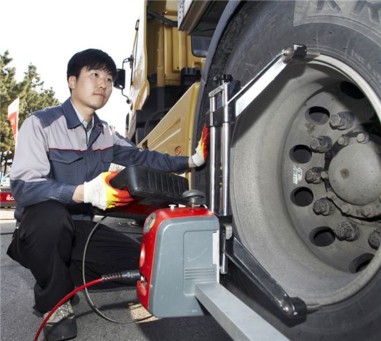 금호타이어, 트럭버스용 타이어 안전점검 캠페인