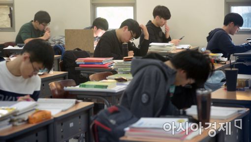 [포토]한 달 앞으로 다가온 수능
