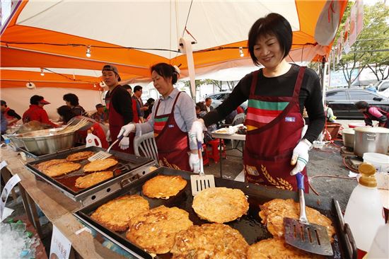 제10회 마포나루 새우젓축제 팡파르 