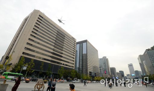 [포토]광장에 나타난 경찰청 헬기