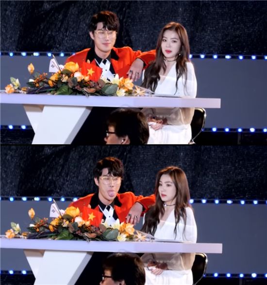 산이, 아이린 어깨 동무에 “성희롱”vs“장난”