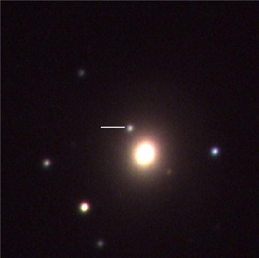 ▲KMTNet 남아프리카 관측소가 포착한 GW170817. 중력파 발생 후 25시간 만에 촬영됐다. 하얀 선으로 표시한 희미한 것이 GW170817이다.[사진제공=천문연] 
